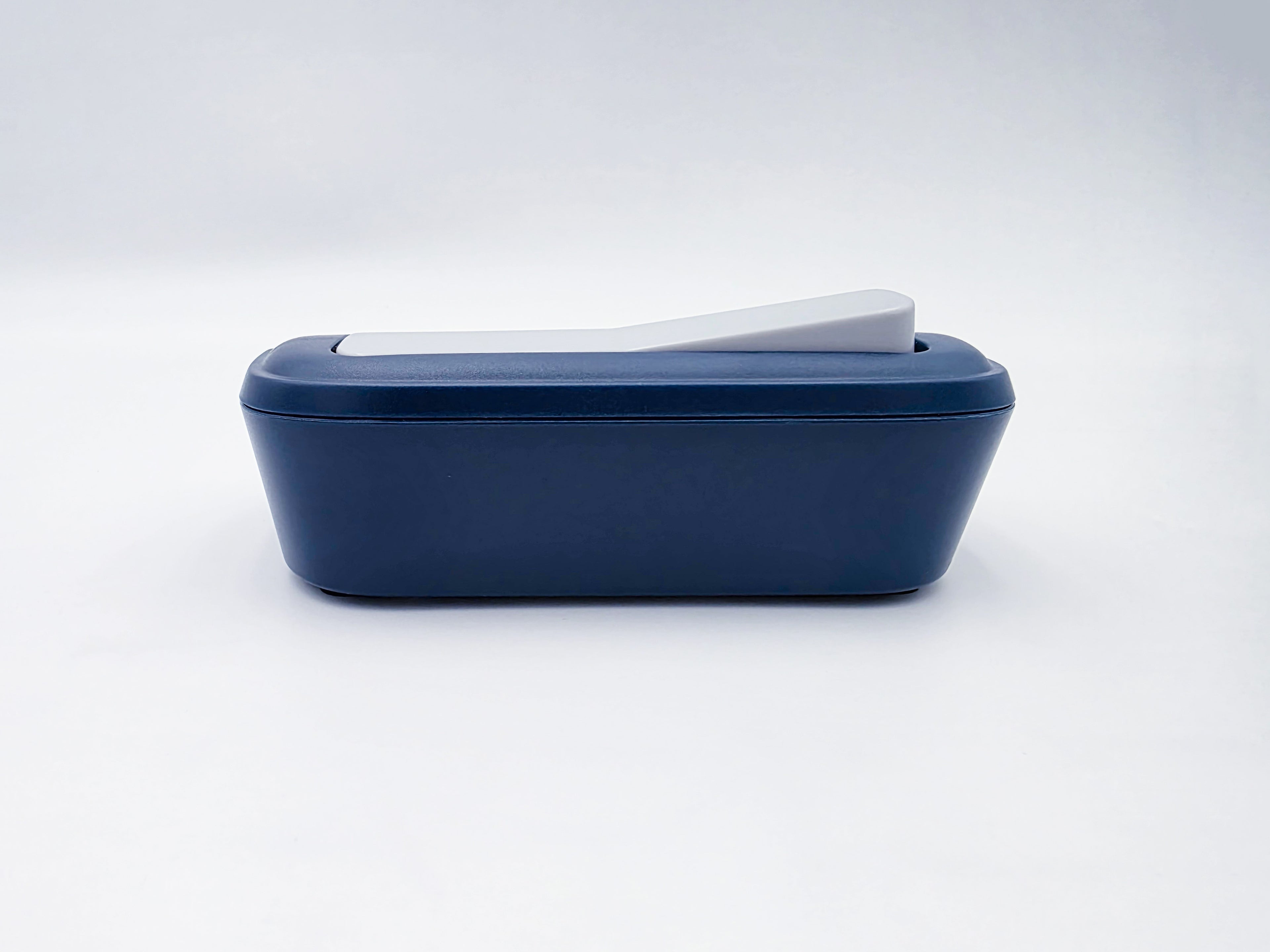 Leap PQ9923 Chess Clock in Lightbox (Back Side).